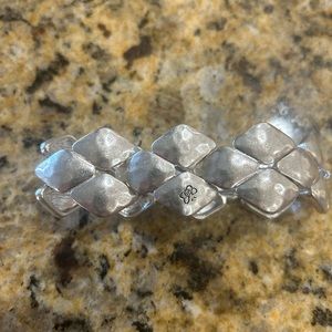 Bella Uno Stretch Bracelet